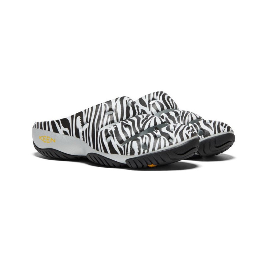 KEEN Slip-Ons | Men'S Yogui Arts | Atms Zebra Star